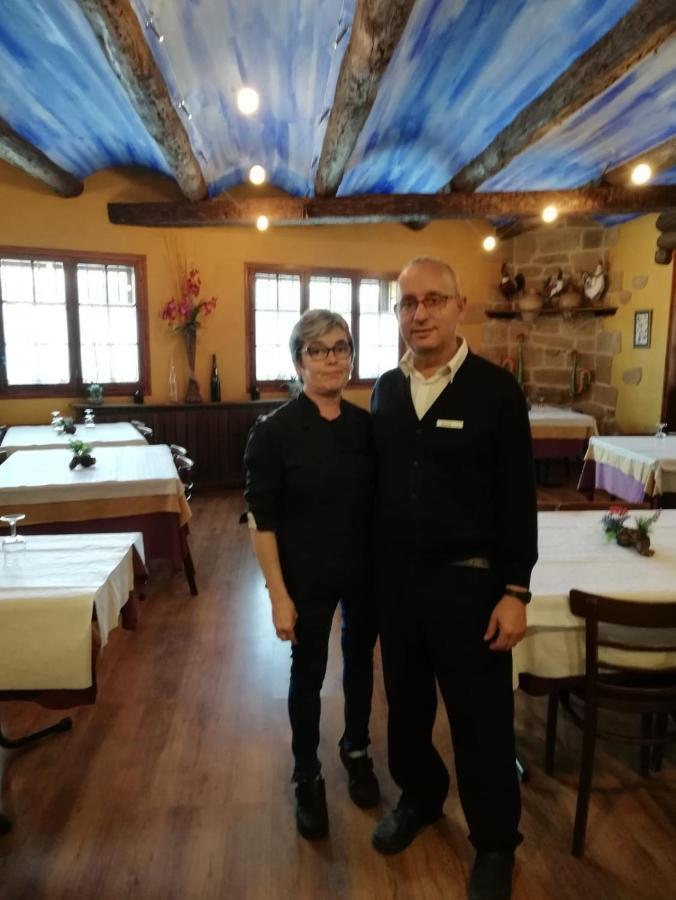 Apartamentos La Venta Del Rome Horta de Sant Joan Eksteriør bilde